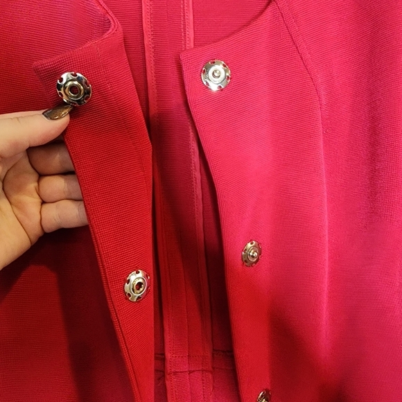 Chico's Stretch Knit Red Jacket. Size 3 (XL). Pockets. Hidden Snap buttons. - Picture 4 of 16